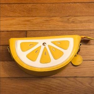 Adorable lemon summer clutch